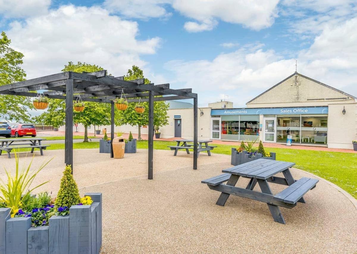 Viewfield Manor Leisure Park Hotel Springside Bagian luar foto
